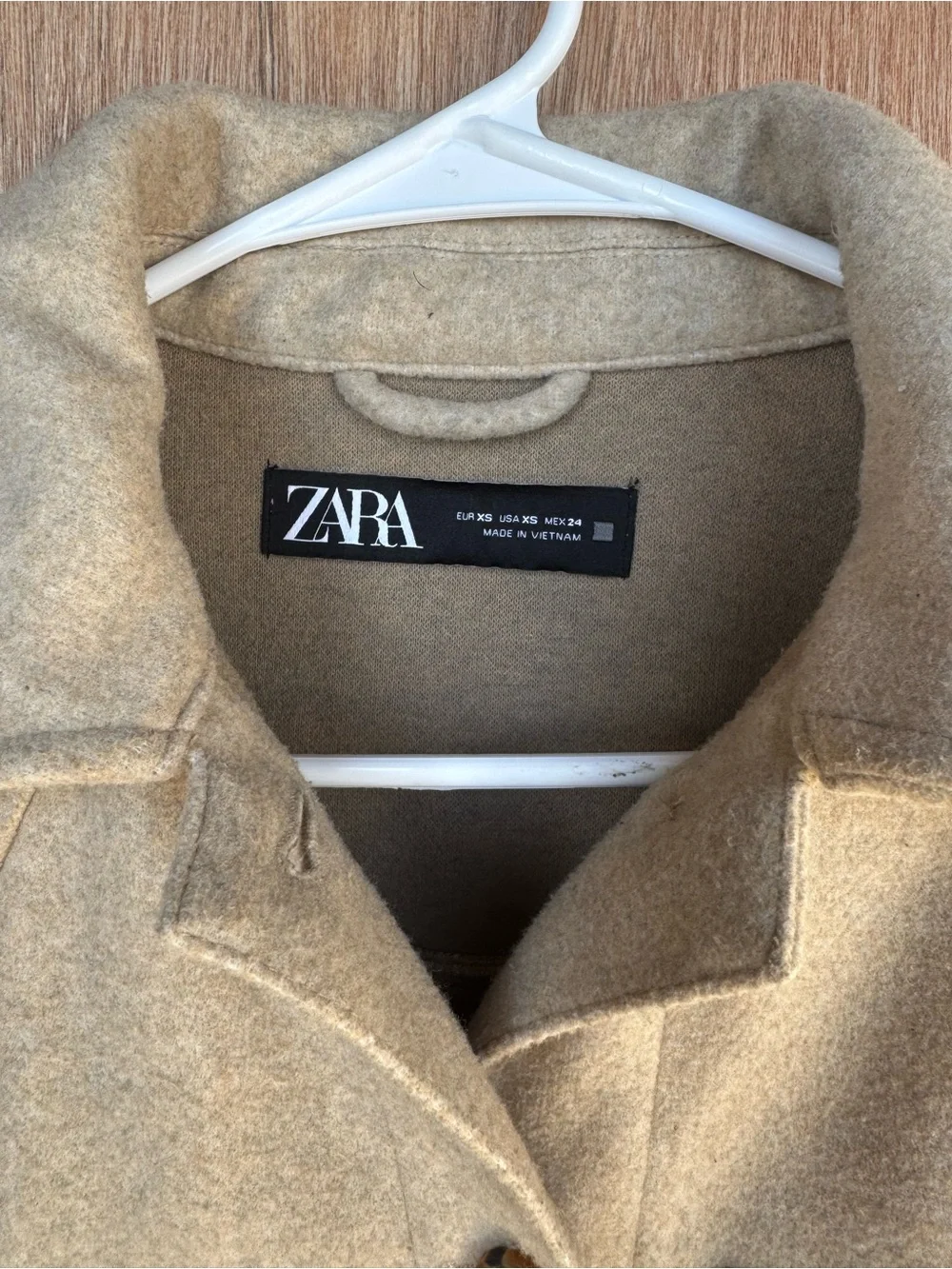 Zara Coat - Picture 2 of 6